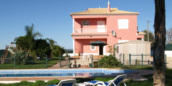 Casa da Amendoeira, Fazenda Caravela